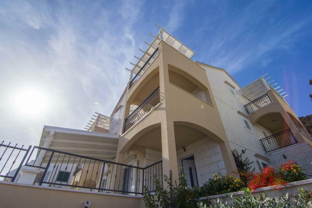 Villa Marina - Sea View Bol Dış mekan fotoğraf